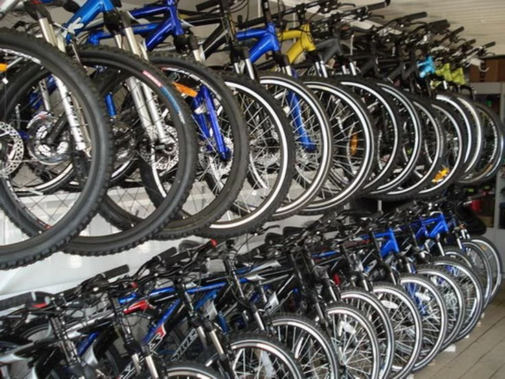Скидки на велосипеды для всей семьи в спортивных магазинах